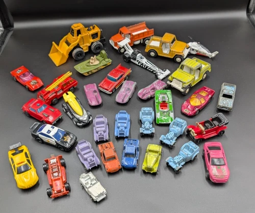 Vintage lot 35 Diecast cars ~ Matchbox Lesney, Tootsietoy, Midgetoy + 1960s-90s