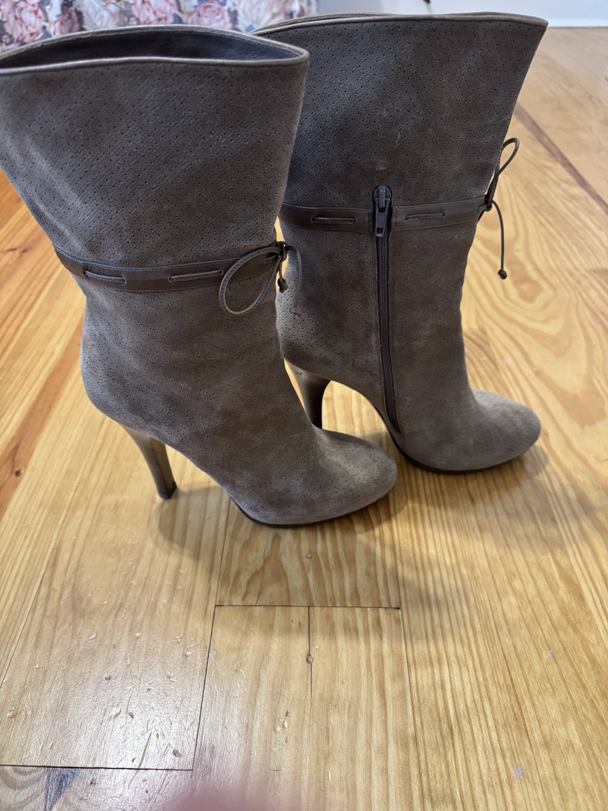 Bottega Veneta Boots Size EUR 39 /US 8.5 Camel Suede Leather Side Zip Perforated thumbnail 6