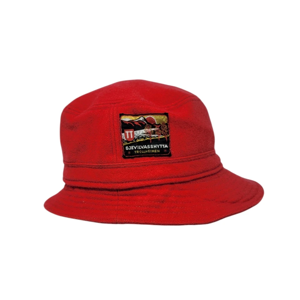 Sombrero de invierno Tilley Durables mezcla de lana rojo 7 1/2 parche Gjevilvasshytta Noruega Foto 4 de 4