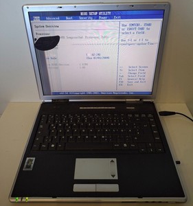 MaxData Eco 4000 A Laptop  Notebook Retro Vintage   15,4 " Display ( 1737 )