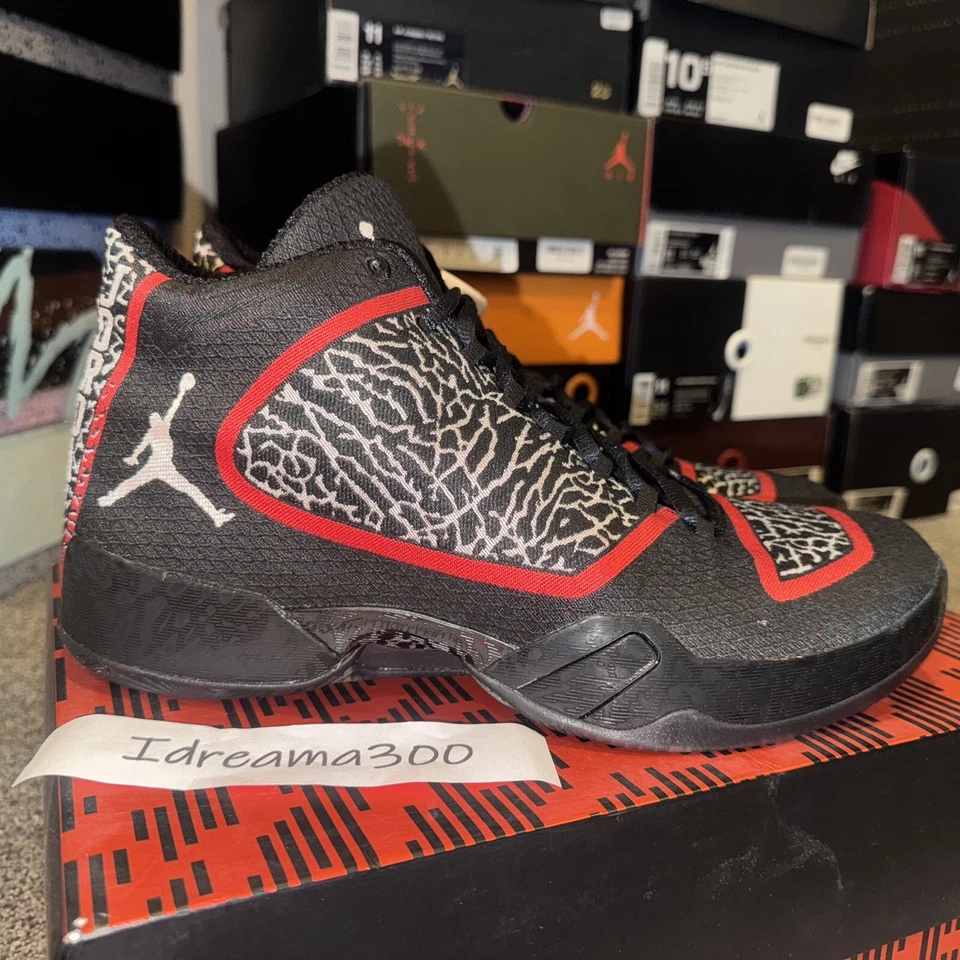 Nike Air Jordan 29 Black Gym Red 695515-023 - Men’s Size 11 - New In Box - Image 3 of 4