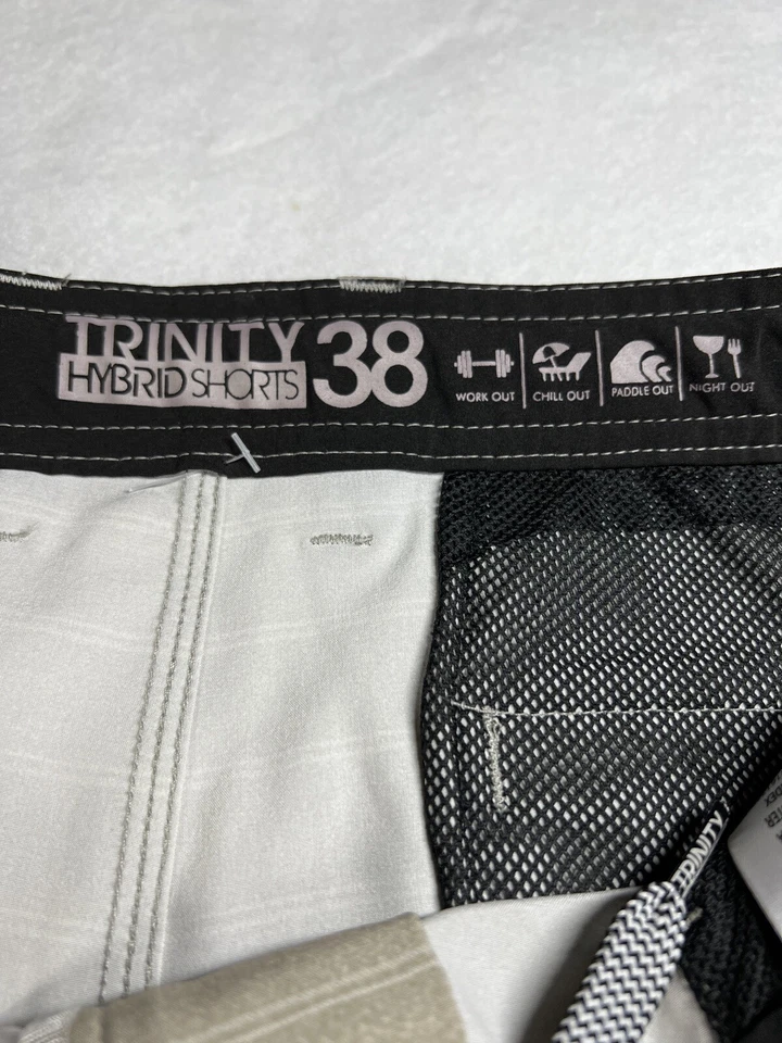 Pantalones Cortos Hombre Trinity Extorsion Híbridos (38) Rayas Tostadas y Beige Foto 3 de 4