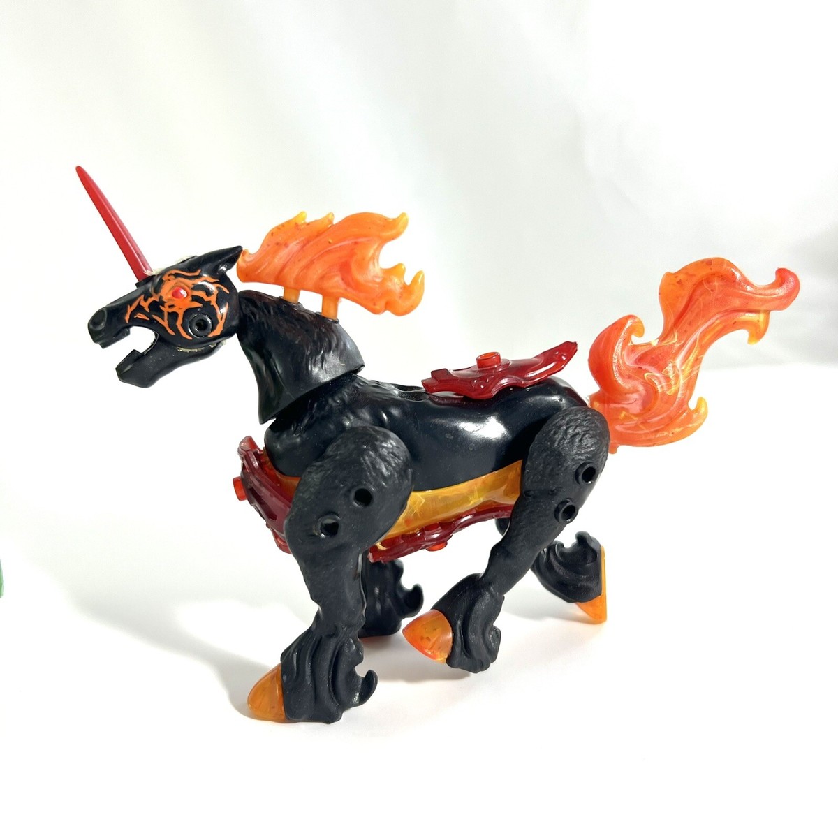 Mega Construx Breakout Beasts Series 3, Charcolt Fangrene, Egg