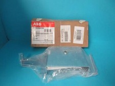 ABB 1SCA022858R7930 MCC Starter Bucket Flange Handle MKCS2 NEW