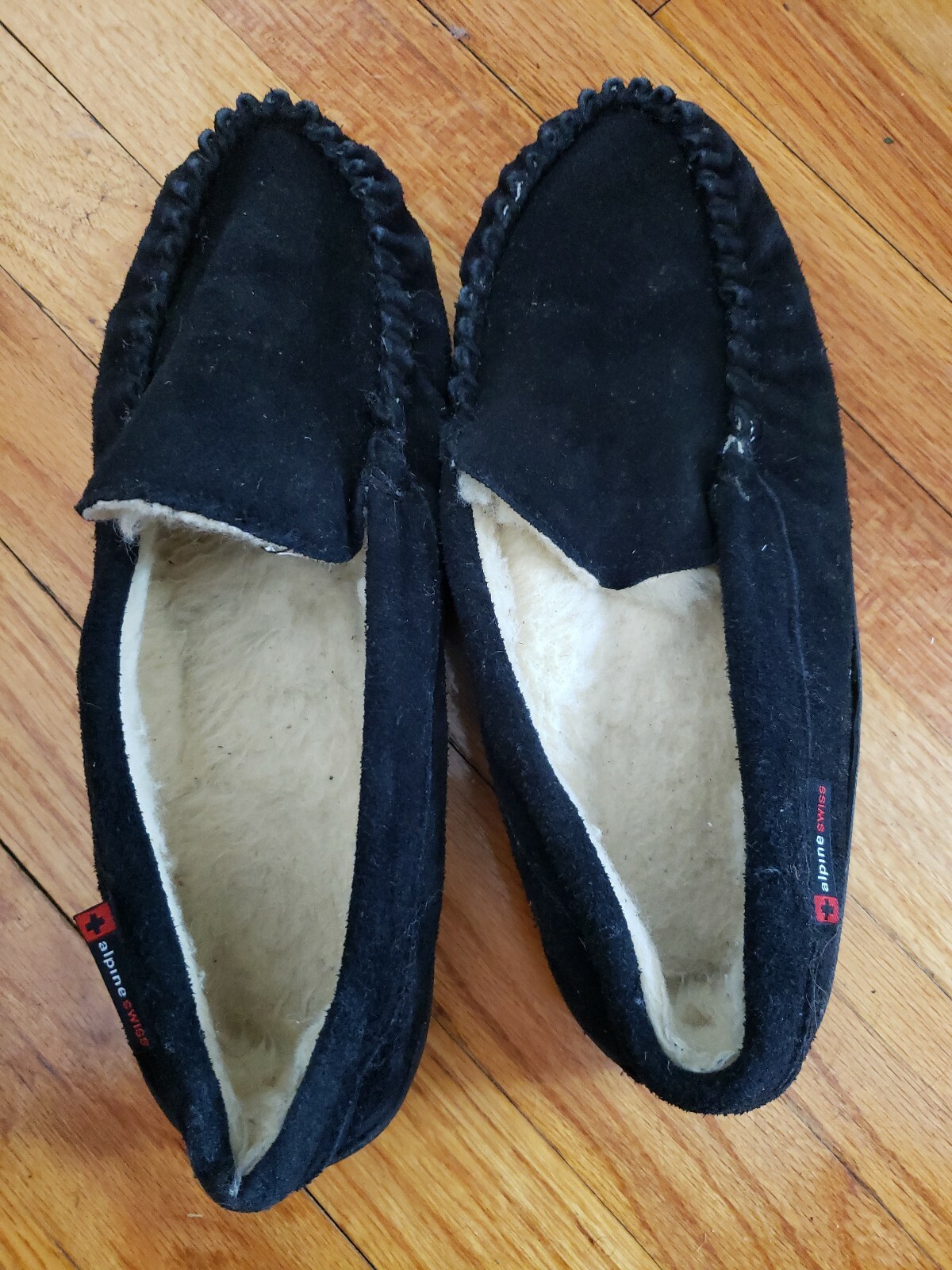 alpine swiss yukon mens suede shearling moccasin slippers