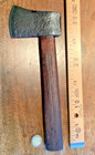 outils anciens,old tool,belle petite hachette de charpentier...
