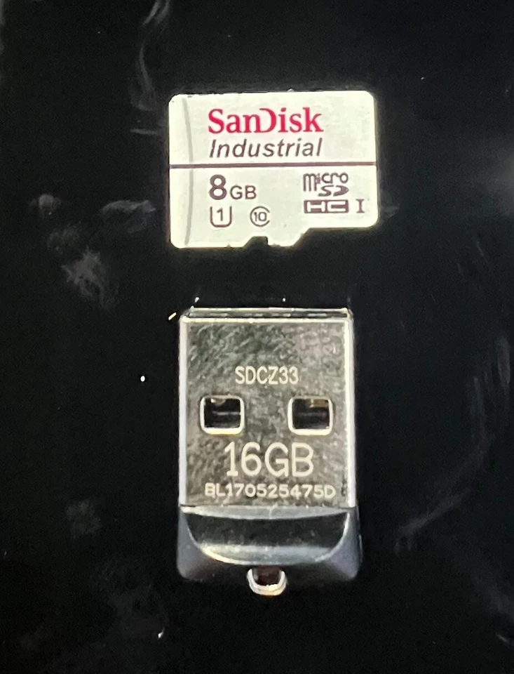 Raspberry Pi 2 Model B V1.1 + Ultimate GPS HAT Pi - Image 4 of 4