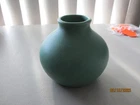 VINTAGE MID CENTURY RED WING POTTERY USA 5016 SMALL MATTE GREEN VASE