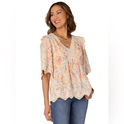 Democracy Embroidered Floral Top 3X Elbow Sleeves Crochet Scalloped Hem Boho - Image 1 of 4