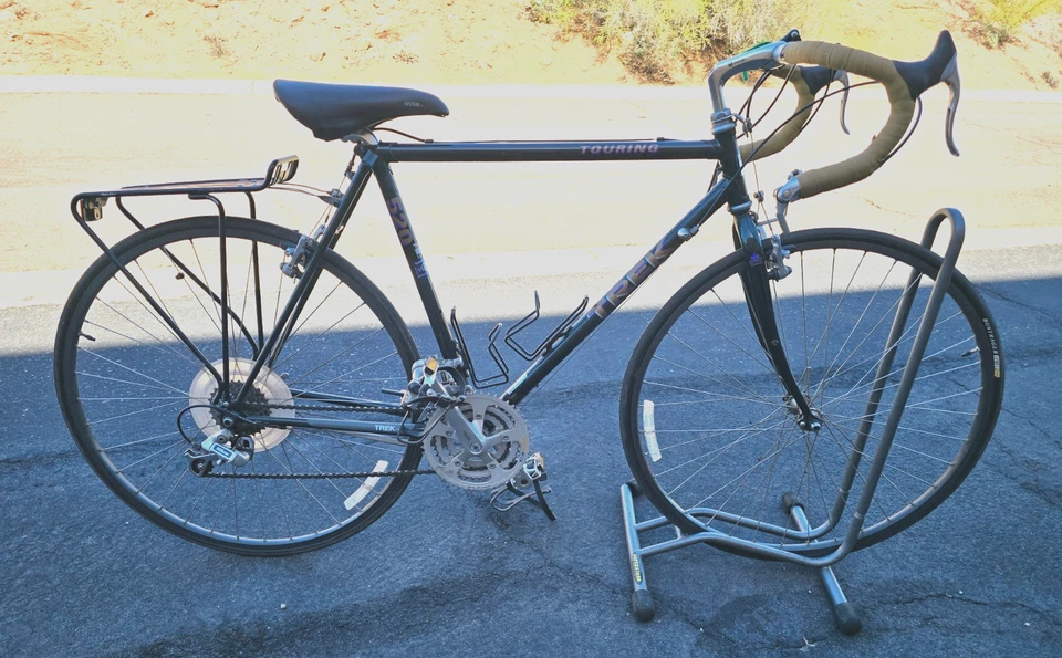 Vintage 1992 Trek 520 Classic Touring Bike - 21" Frame - Image 2 of 4
