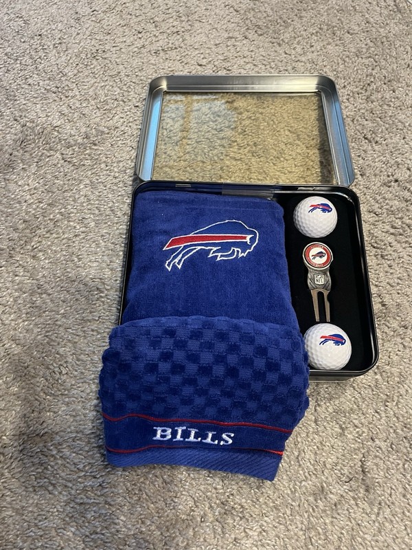 Buffalo Bills Golf Towel and Divot Tool Set With Golf Balls