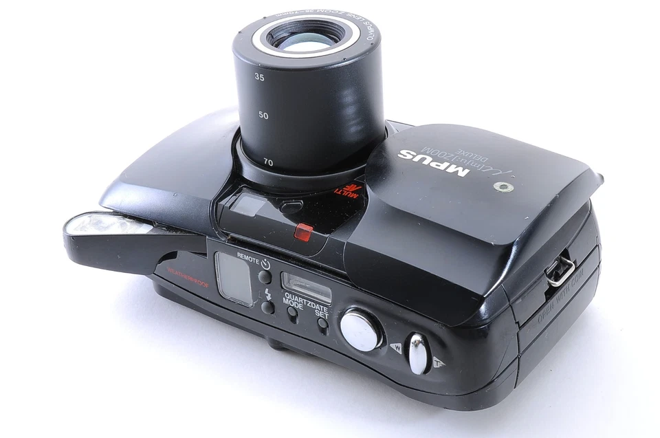 [Near MINT  All works} Olympus mju Zoom Deluxe Point&Shoot 35mm Film Camera #862 - Image 2 of 4