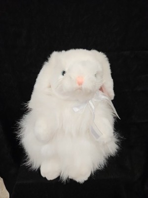 Beautiful ty Classic CASHMERE White Fluffy Bunny Rabbit Blue Eyes Bow Ribbon 12''
