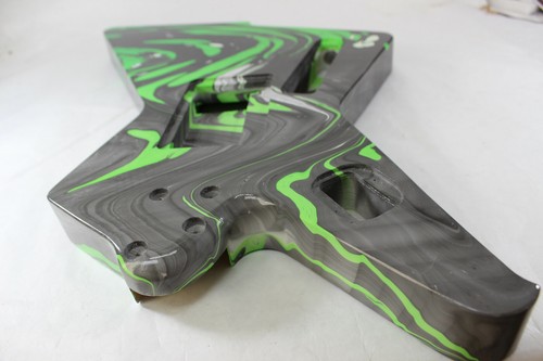 El cuerpo multicolor GMC Swirled Destroyer se adapta a los cuellos Ibanez (tm) RG y Jem P655 - Imagen 7 de 8