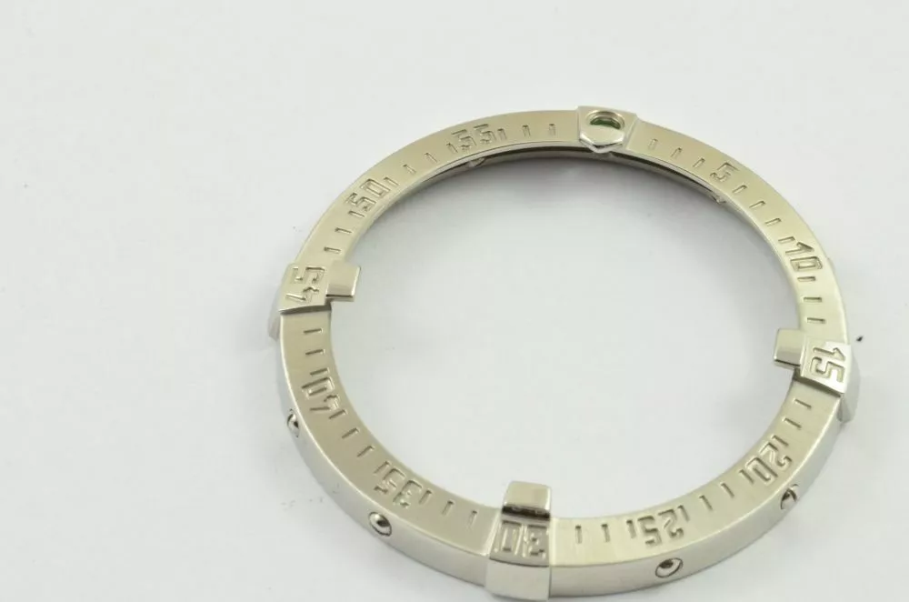 Breitling superocean shop bezel