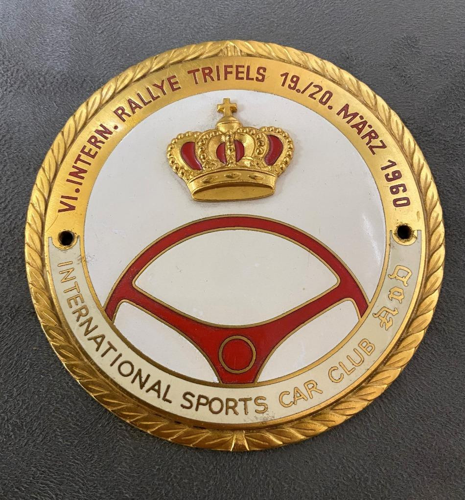 VI Internationale Trifels 1960 Sports Car Marz Deutschland Enamel Badge Emblem