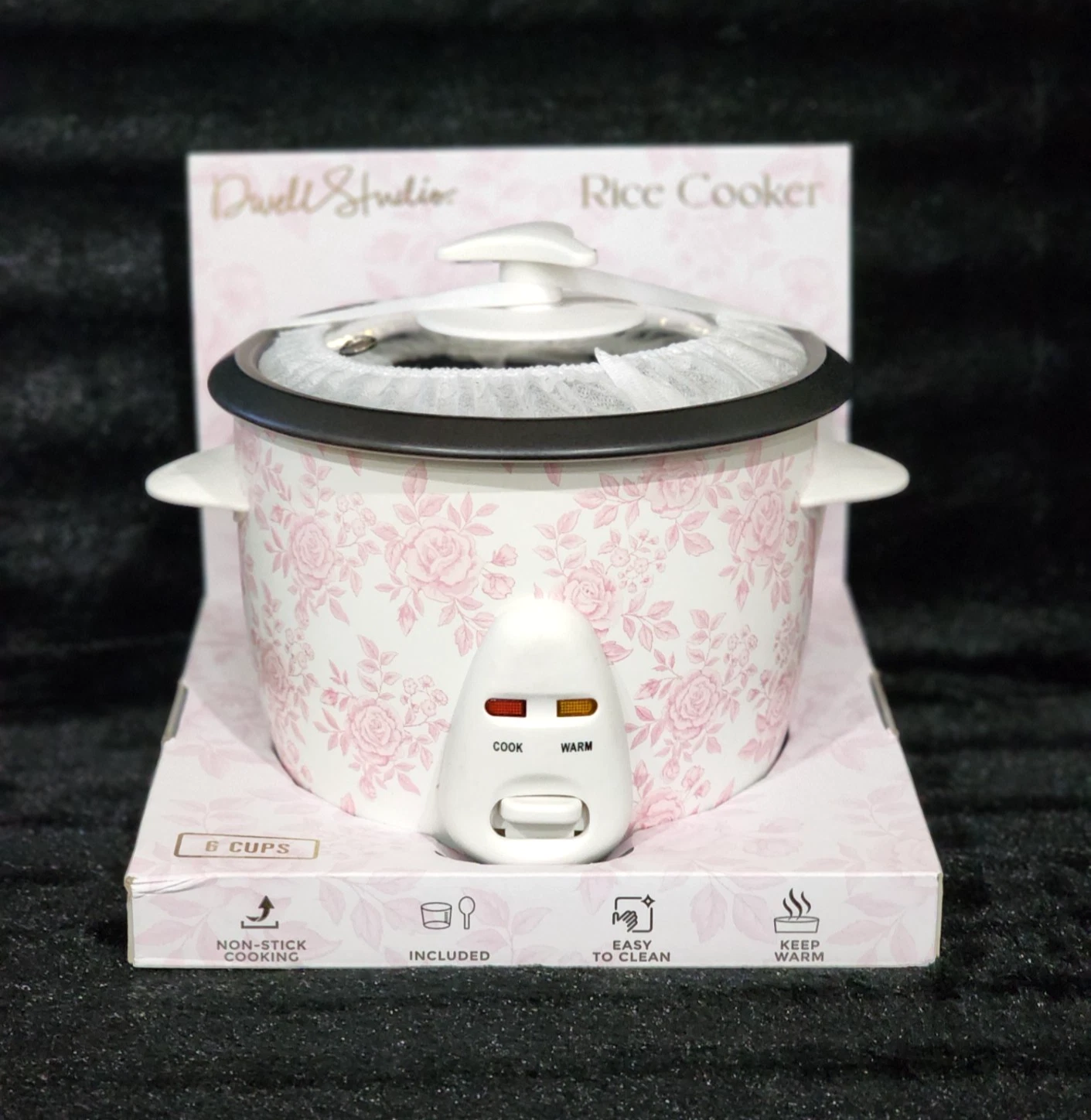 Dwell Studio Pink Rose Floral Rice Cooker 6 Cups Non Stick Viral LoveShack Fancy
Opens in a new wind