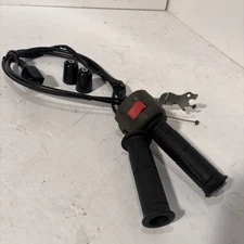 08-12 Kawasaki Ninja EX250 J R RIGHT THROTTLE HANDLEBAR ON OFF KILL SWITCH GRIPS