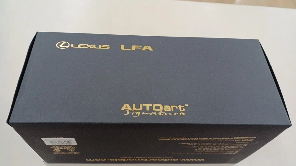 AUTOart 1/18 Lexus Lfa Whitest Blanc Voiture Miniature Modèle 78831 Signature - Photo 3/4