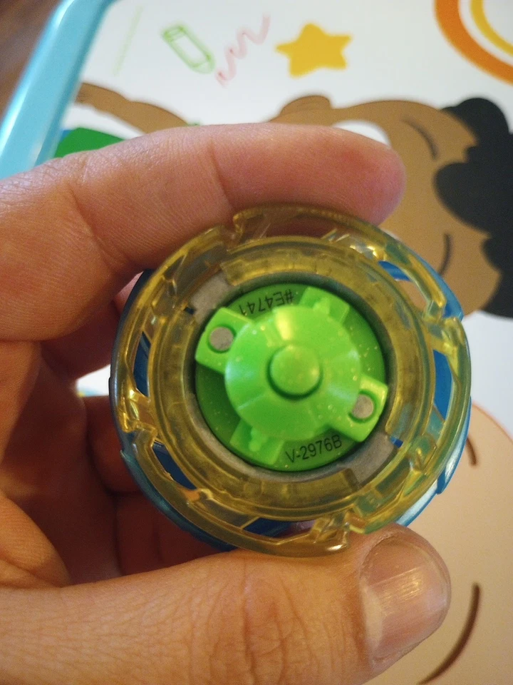 Air Knight 12Expand Eternal Beyblade Burst Cho-Z Takara Tomy Foto 3 de 4