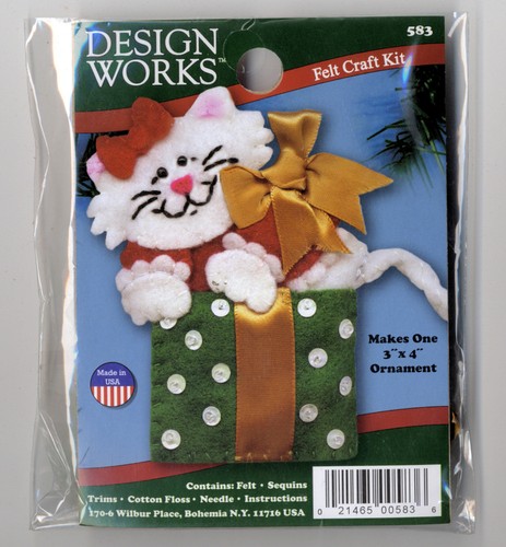 Kit de Bordado de Fieltro ~ Diseño Funciona Gato con Arco Adorno de Navidad #DW583 - Imagen 2 de 3