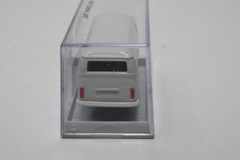 B8 1:87 BREKINA 33522 VW VOLKSWAGEN STATION WAGON TRANSPORTER T2 VAN AMS AUTO... - Immagine 4 di 4