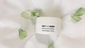muji moisturizing cream