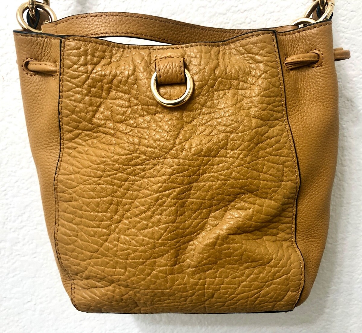 VINCE CAMUTO Ames Creamy Caramel Wrinkly Leather Crossbody  display picture 3
