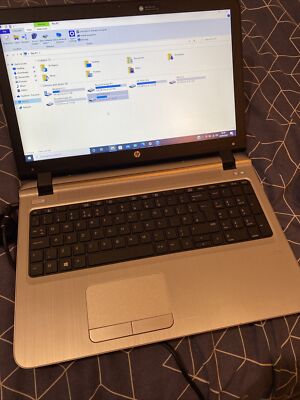 HP Probook 455 G3 AMD A10-8700P Radeon R6, 10 Compute - Main Image