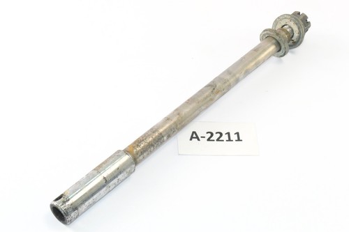 Yamaha XJ 700 X Maxim Bj 1986 - Hinterachse Radachse Achse hinten A2211