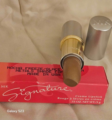 Mary Kay MK Signature Lipstick Assorted Colors - Picture 10 of 34