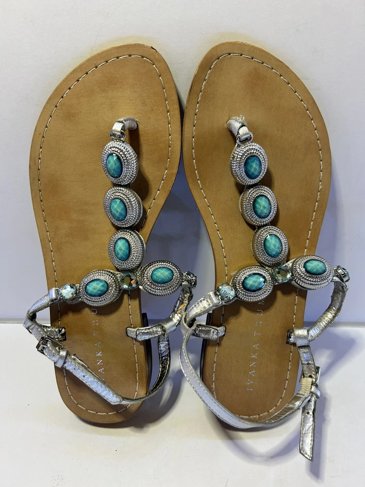 Ivanka Trump Pepe Flat Thong Sandals Size 7M Turquoise & Rhinestones Silver EUC - Image 2 of 4