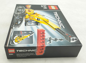 LEGO 9391 Crawler Crane New MISB Sealed Technic Technic Good EOL Vehicle Car