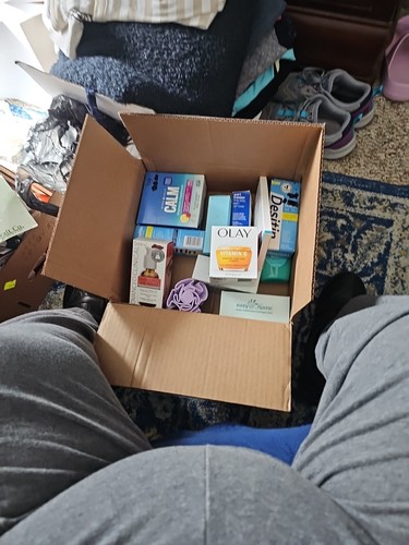 Health & BEAUTY PRODUCTS MISC. BOX