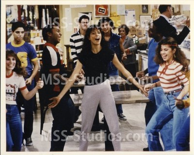 FAME TV Serie 10x8 Foto - Erica Gimpel & Cast - 1994 Ohlingers PW-404