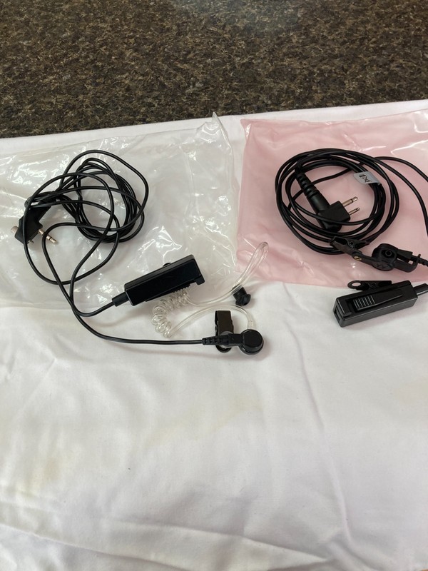 MOTOROLA RLN 5318A 2 PIECE SURVEILLANCE MIC NEW IN BOX