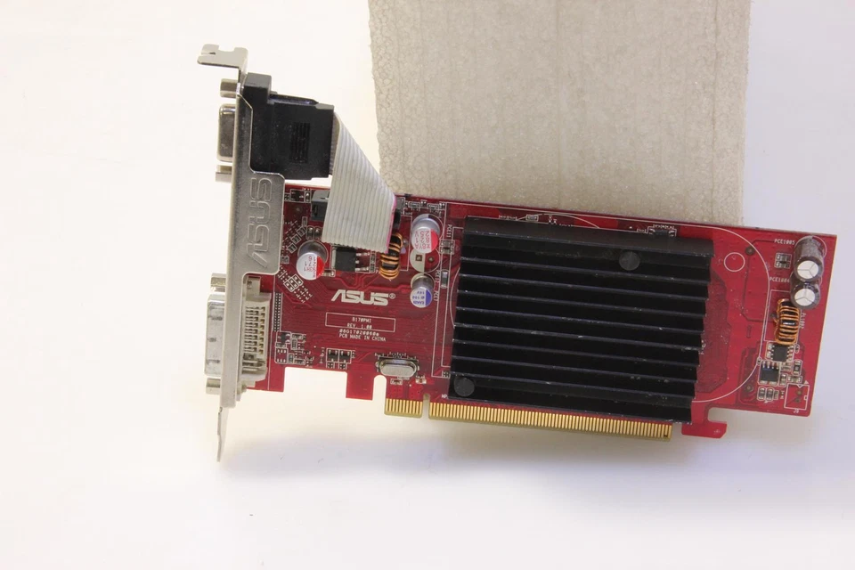 Asus EAH3450/DI/256M/A ATI Radeon HD 3450 256MB PCI Video Card. SKU219824 - Image 2 of 4