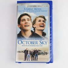 October Sky - VHS Tape 2000  - Laura Dern, Jake Gyllenhaal