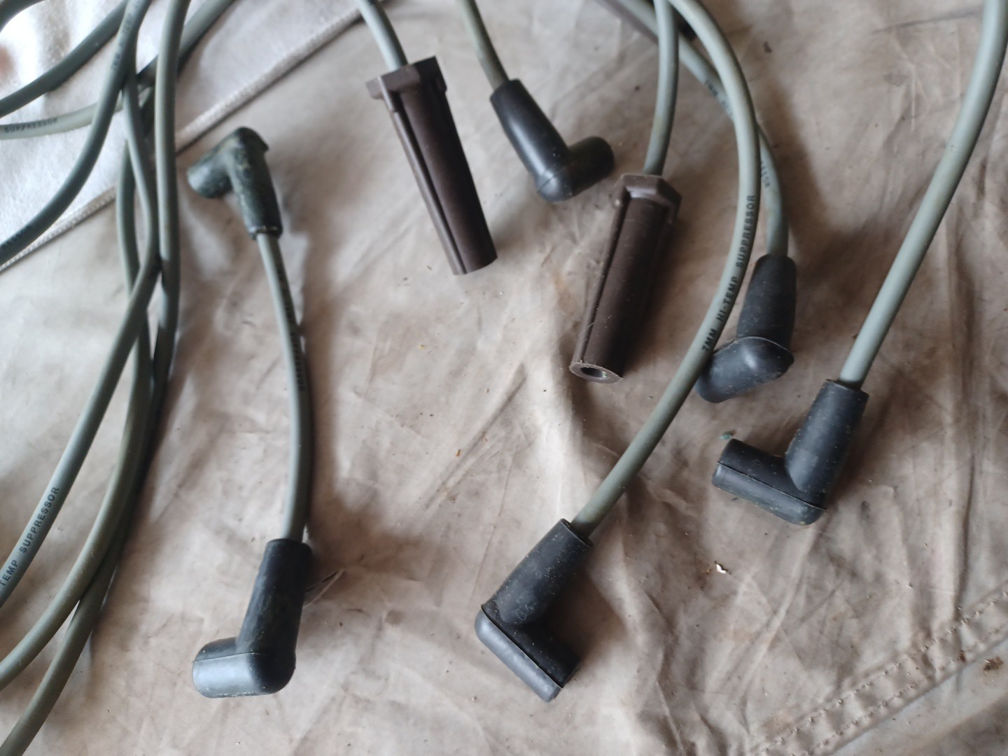 NOS Valuecraft 1079 7mm Hi-Temp Supressor Ignition Wire Set Spark Plug Wire Set