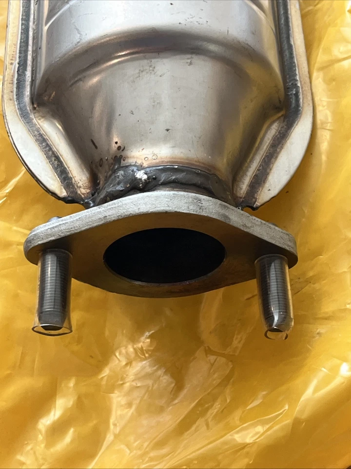 Nuevo convertidor catalítico de escape OEM 2895023260 Hyundai Elantra 2,0 L 2007-2010 Foto 4 de 4