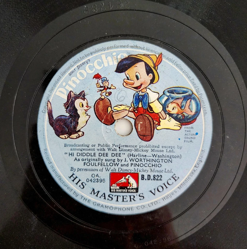 1940 Walt Disney Pinocchio 78 Record 10" I've Got No Strings Hi Diddle Dee 78A - Image 2 of 2