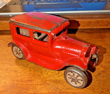 1920'S ARCADE CAST IRON SEDAN FACTORY DEFECT
