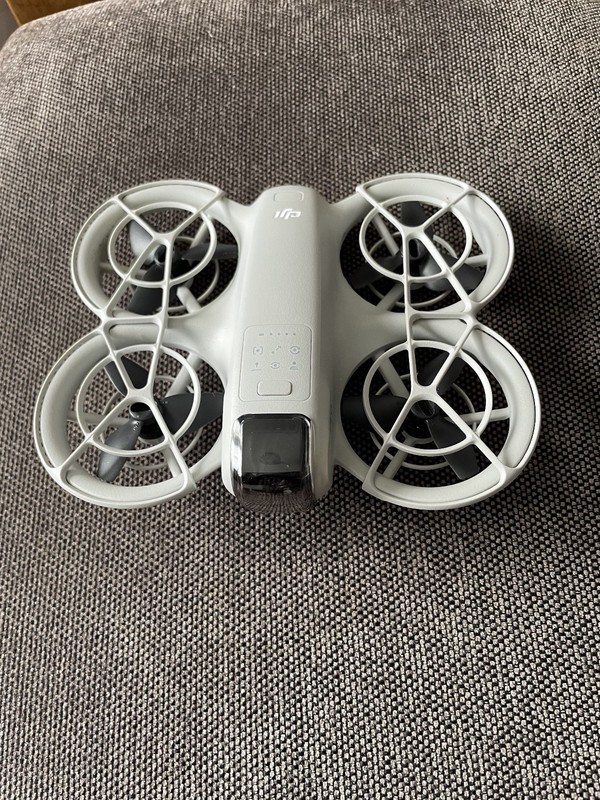 dji neo drone used once complete with 3 batteries and accessories and box
