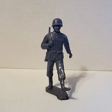 1963 Louis Marx WW2 World War 2 II Gray German Soldier 60MM Figure Figurine