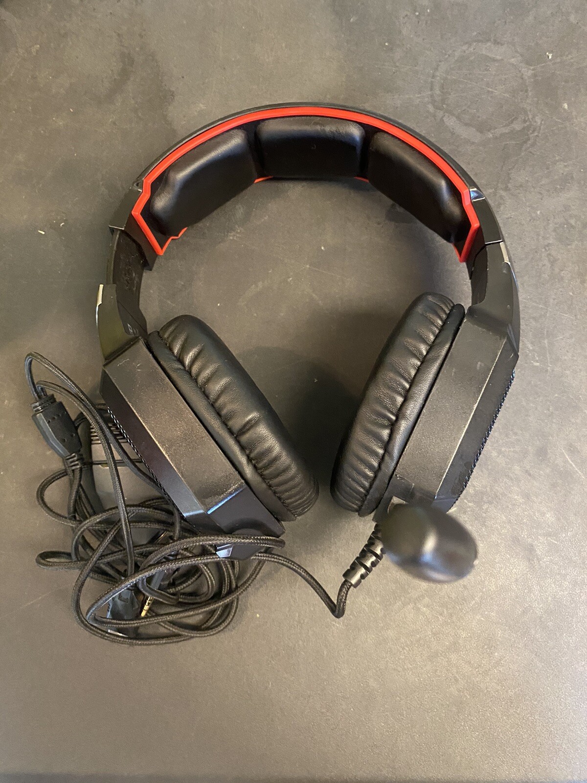 RUNMUS Noise Canceling Over Ear Gaming Headset with Mic-image