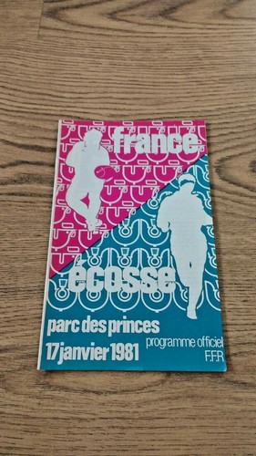 France v Scotland Rugby Union Programmes 1959 - 2015 - Picture 15 of 40