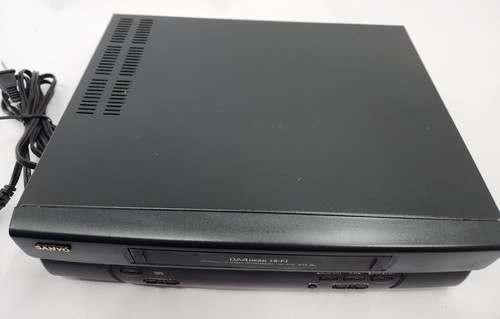 SANYO VCR VHR-9433 - Picture 2 of 8