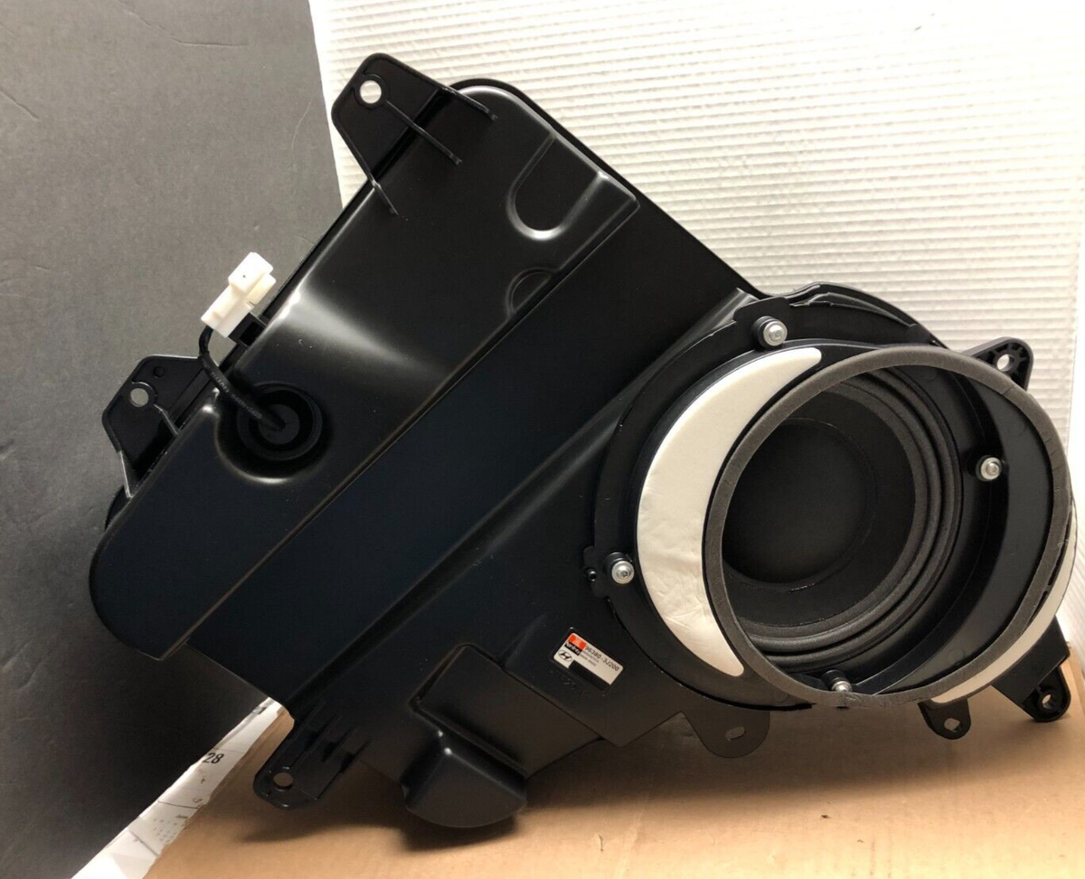 96380-3j200 Hyundai Speaker Assysub Woofer 963803J200 for sale