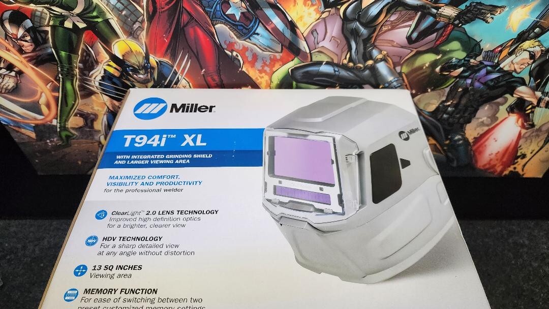 Miller T94i Welding Helmet with Clearlight 2.0 Lens Silver (288759