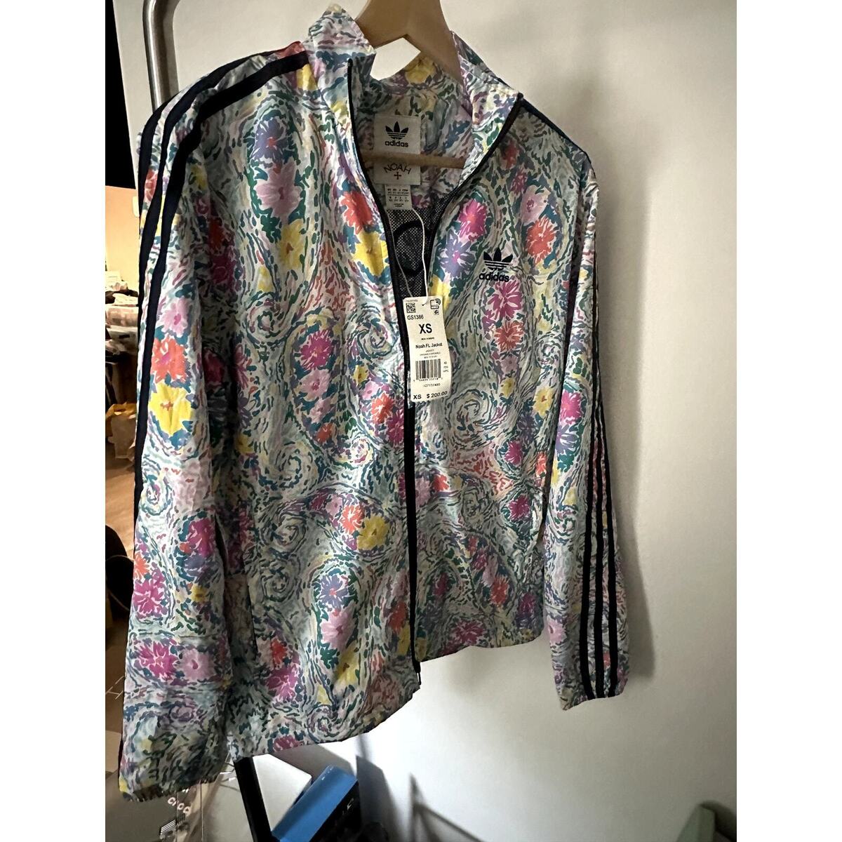 RARE! Adidas x NOAH Floral Track Jacket - Size XS - NEW | eBay RARE! Adidas x NOAH Floral Track Jacket - Size XS - NEW | eBay